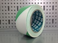 TAŚMA DO OZNACZANIA LINII AT-8 H BIAŁO-ZIELONA  50 mm x 33 m