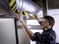 tesa® 60760 TAŚMA OSTRZEGAWCZA DO WYZNACZANIA LINII 50mmx33m ŻÓŁTO-CZARNA