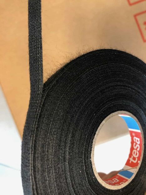 WĄSKA TAŚMA (PARCIANA) DO WIĄZEK Z MESZKIEM tesa® 51608 9mm x 25m