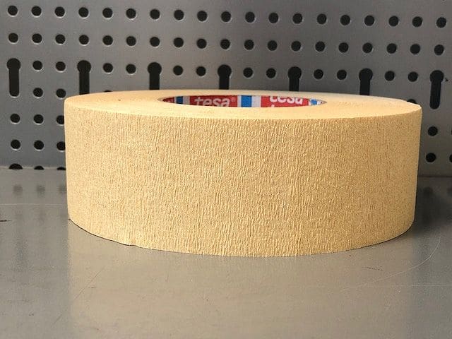 MOCNO MARSZCZONA TAŚMA MASKUJĄCA MALARSKA  tesa® 4319 50mm x 50m (do krzywizn i łuków)