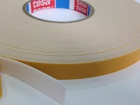 tesa® 4957 TAŚMA DWUSTRONNA PIANKOWA 15mmx25m BIAŁA