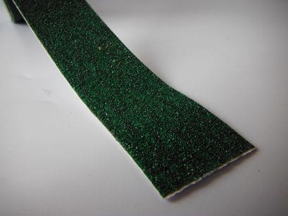 TAŚMA ANTYPOŚLIZGOWA ZIARNO STANDARDOWE 25mmx18,3m ZIELONA